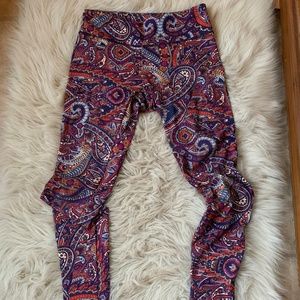 Kira Grace yoga legging- Paisley Print XS